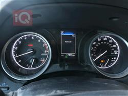 تۆیۆتا کامری